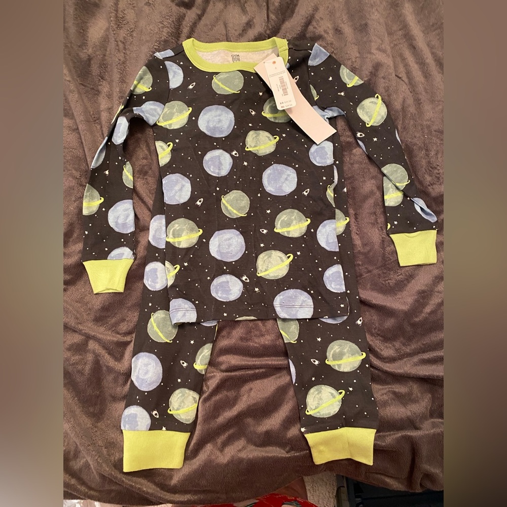 NWT Gymboree space theme pajamas